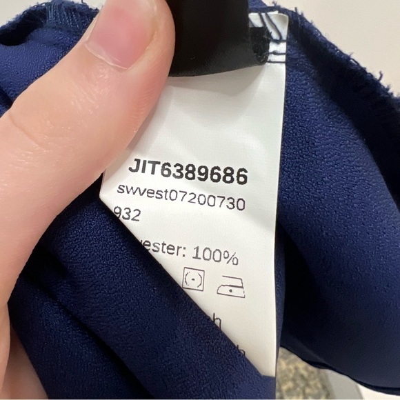 Shein Navy Scalloped Neck Button Tank - Picture 3 of 7